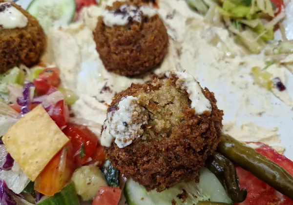 Frisch frittierte Falafel